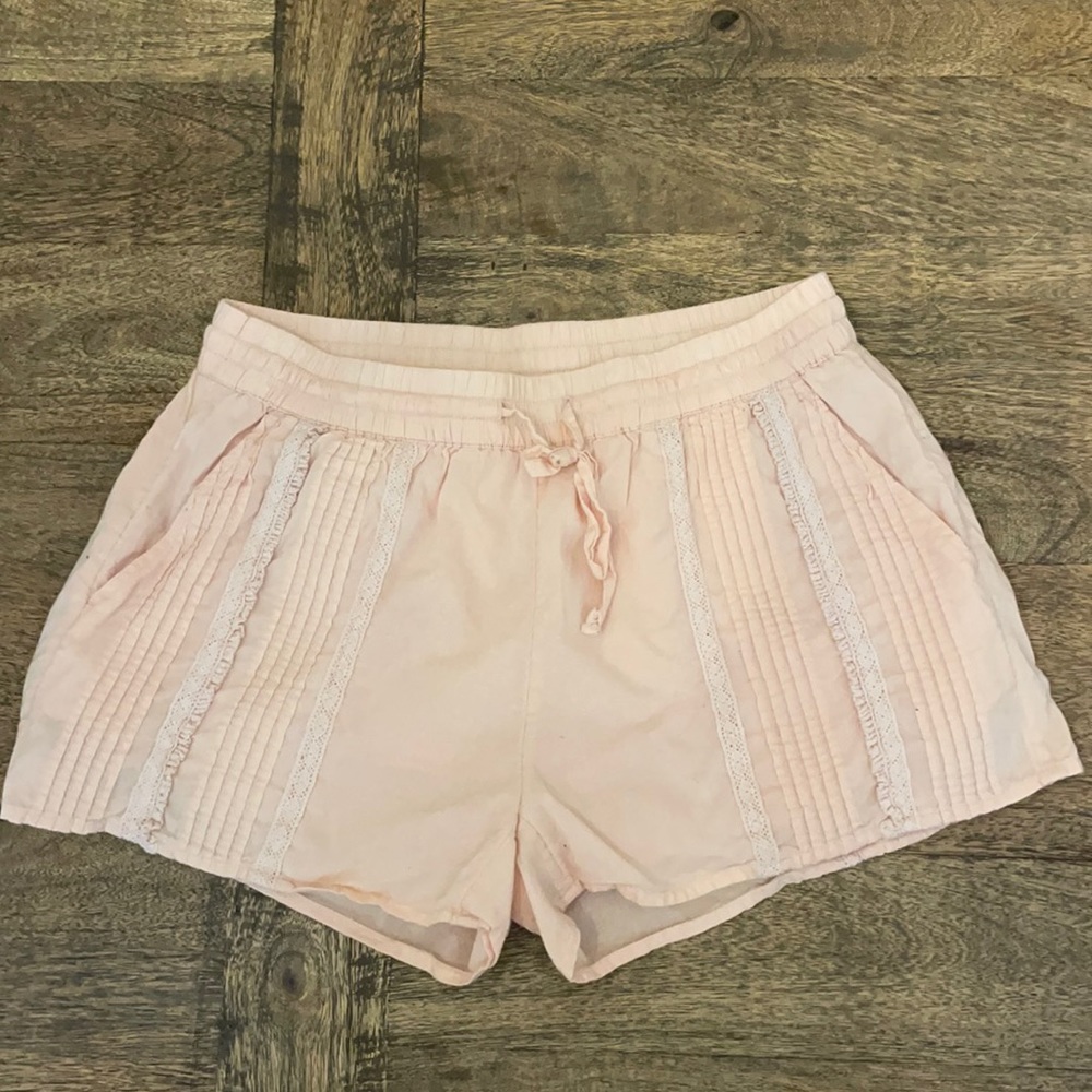 Arie // American Eagle Shorts